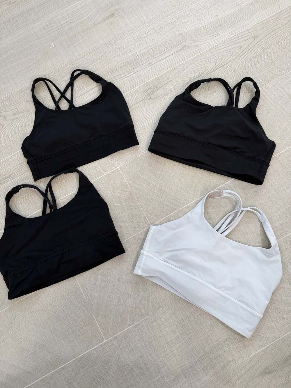 Lululemon Energy Bra Longline Medium Support Size 8 ( lot of 4)